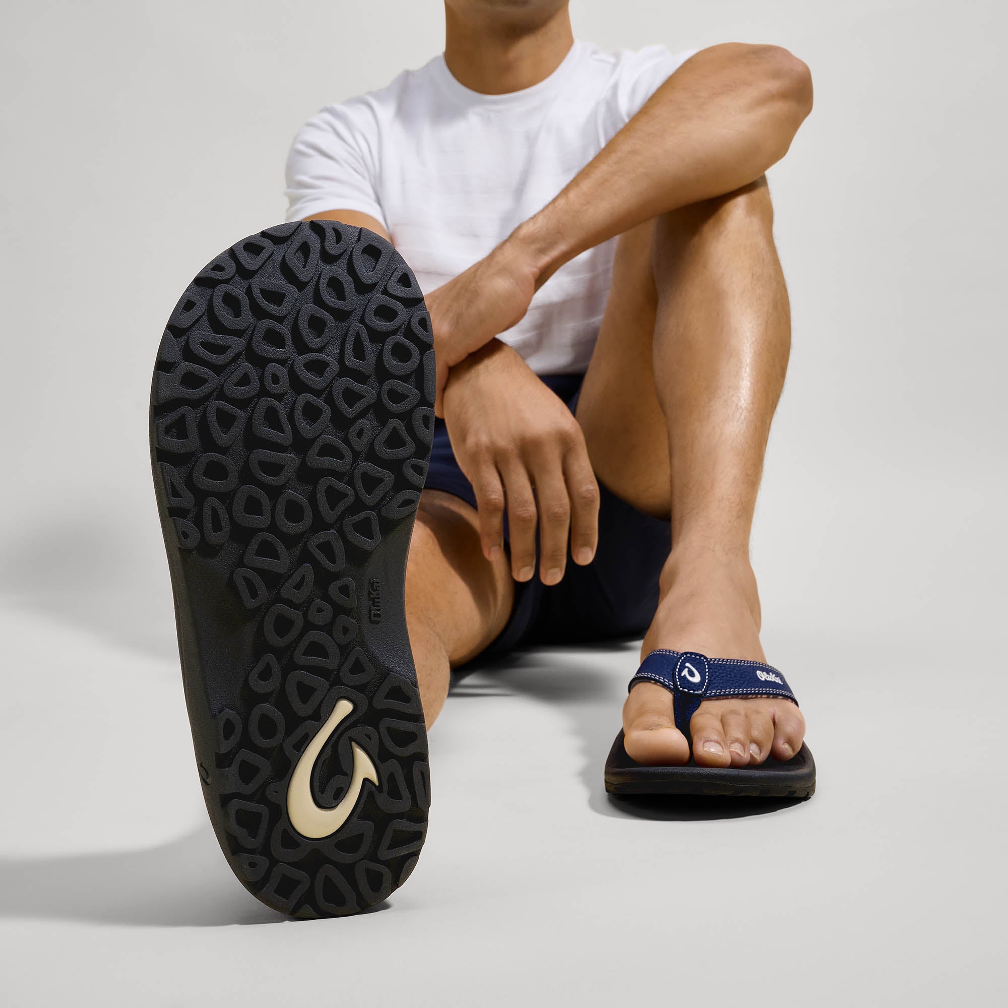 Ohana - Navy / Onyx - Image 5