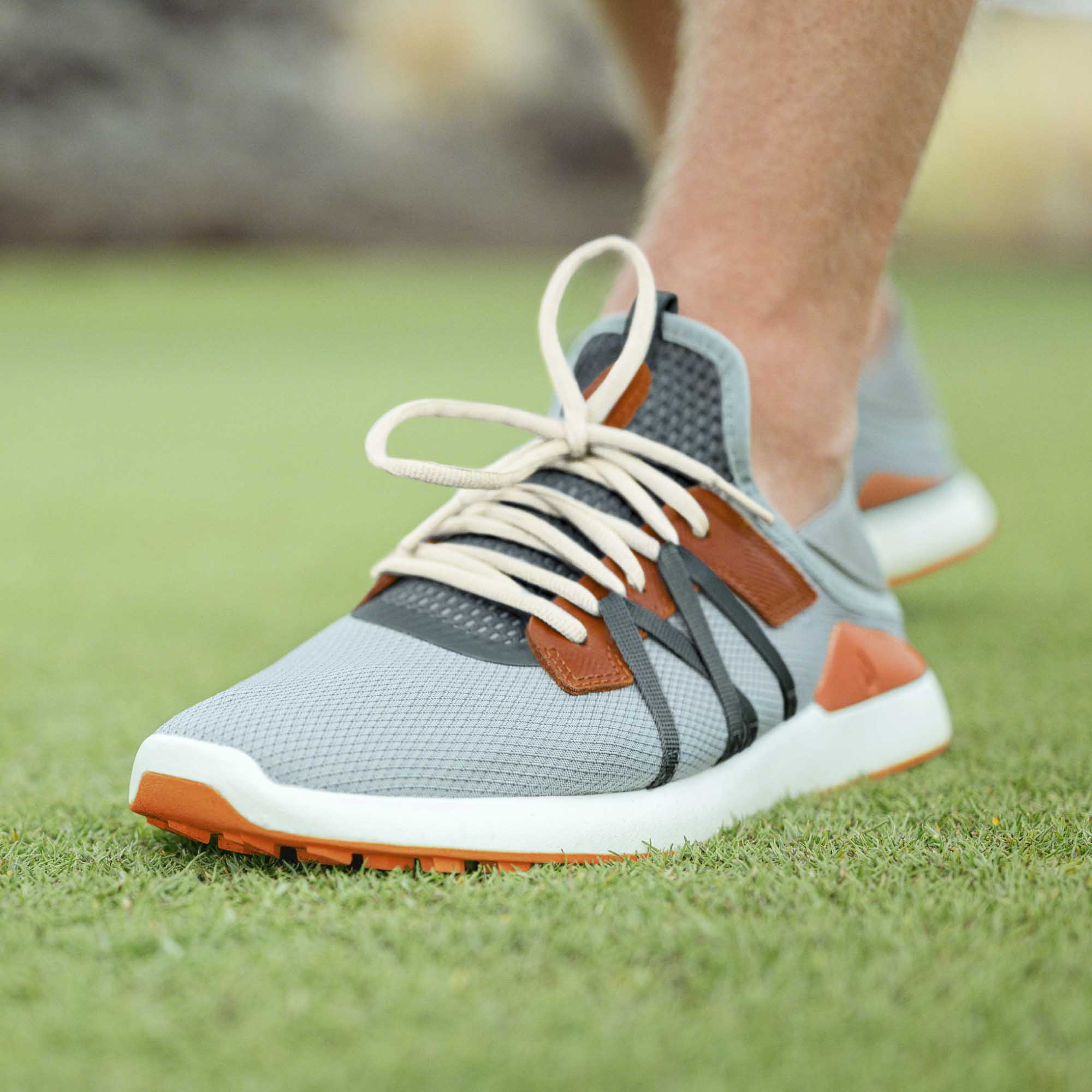 Alternative view of Manele - Pale Moss / Molten Orange