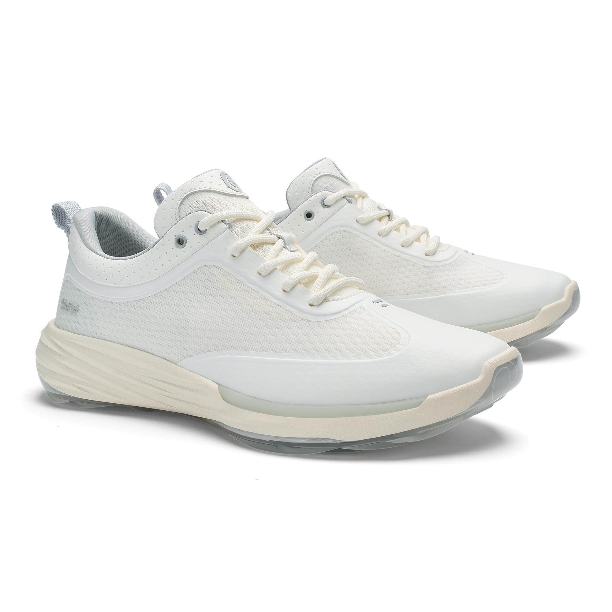 Alternative view of Mākena WP - White / White