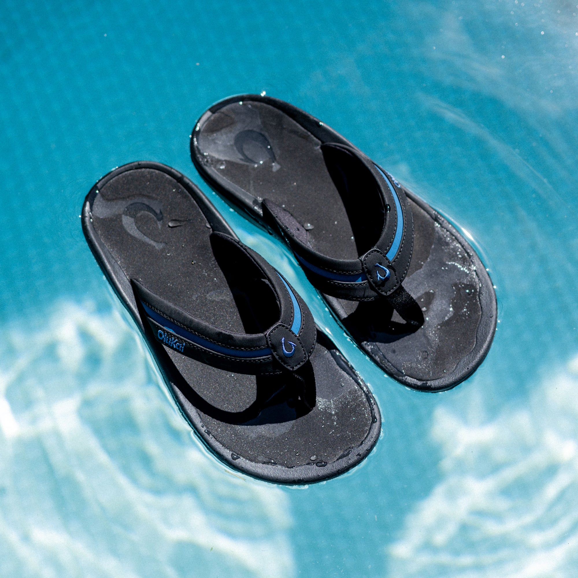 Alternative view of ʻOhana Pālua - Black / Slate Blue