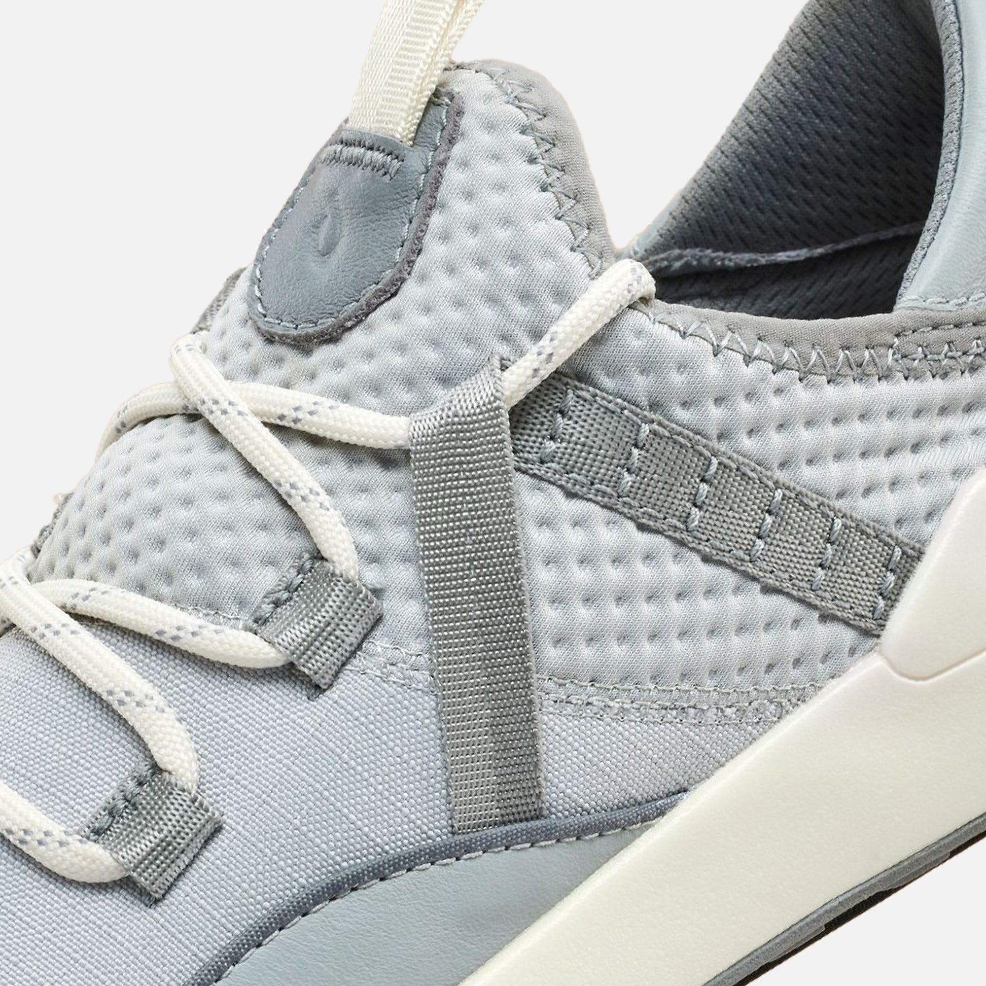 Alternative view of Kawela - Cloud Grey / Poi